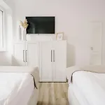 Kuesten De - 4 Seitliche Deichlage, Balkon, 89qm *