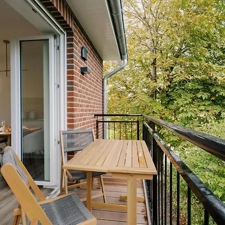 Kuesten De - 4 Seitliche Deichlage, Balkon, 89qm