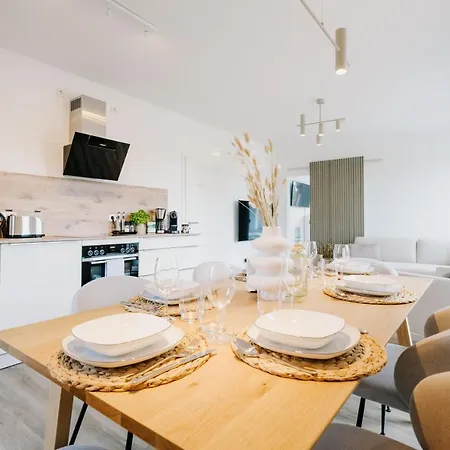 Kuesten De - 4 Seitliche Deichlage, Balkon, 89qm *