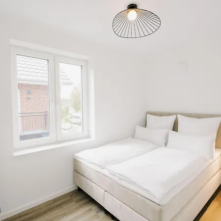 Kuesten De - 4 Seitliche Deichlage, Balkon, 89qm 글레트지일