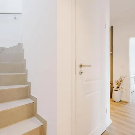 Apartman Kuesten De - 4 Seitliche Deichlage, Balkon, 89qm Greetsiel