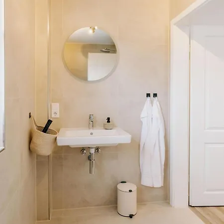 Kuesten De - 4 Seitliche Deichlage, Balkon, 89qm *